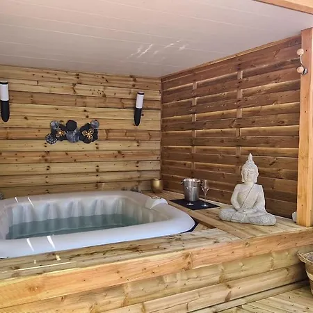 Chalet Avec Jacuzzi La Teste-de-Buch Buitenkant foto